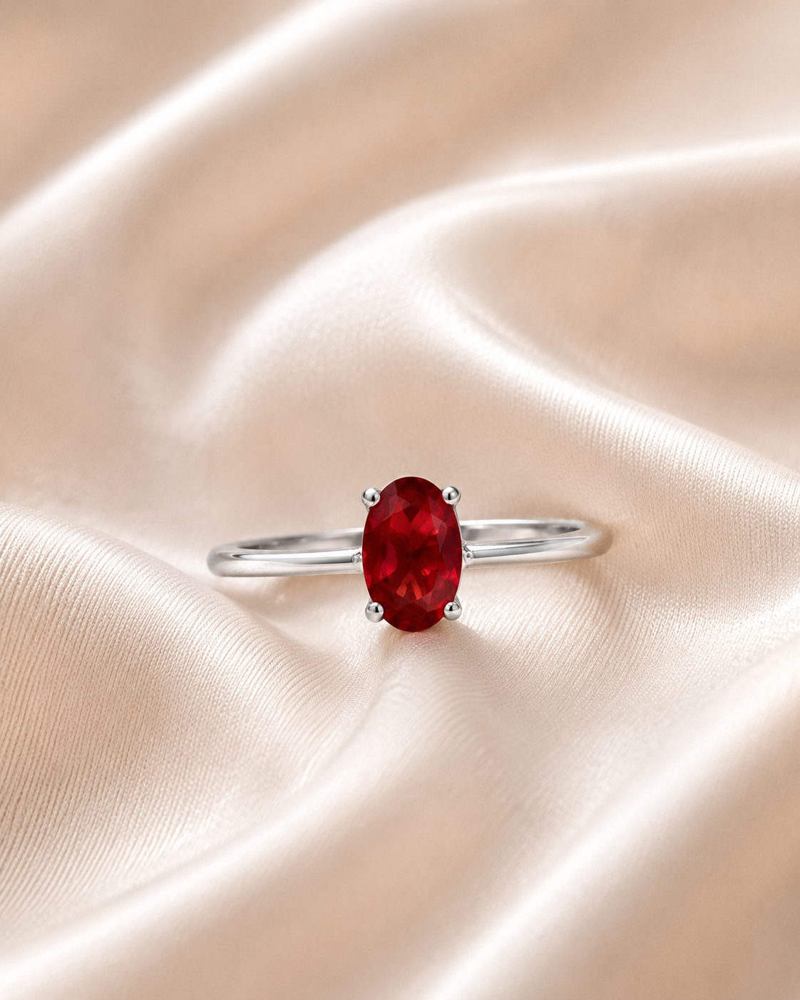 Anel oval vermelho